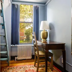 Lamartine Chelsea , New York United States